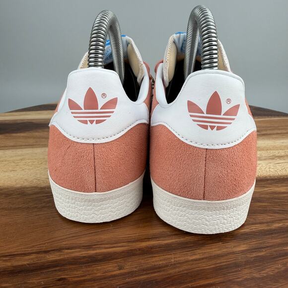 Adidas Gazelle Men's 4.5/ Women's 5.5 Wonder Clay White IG6213 Suede Samba - Picture 4 of 8